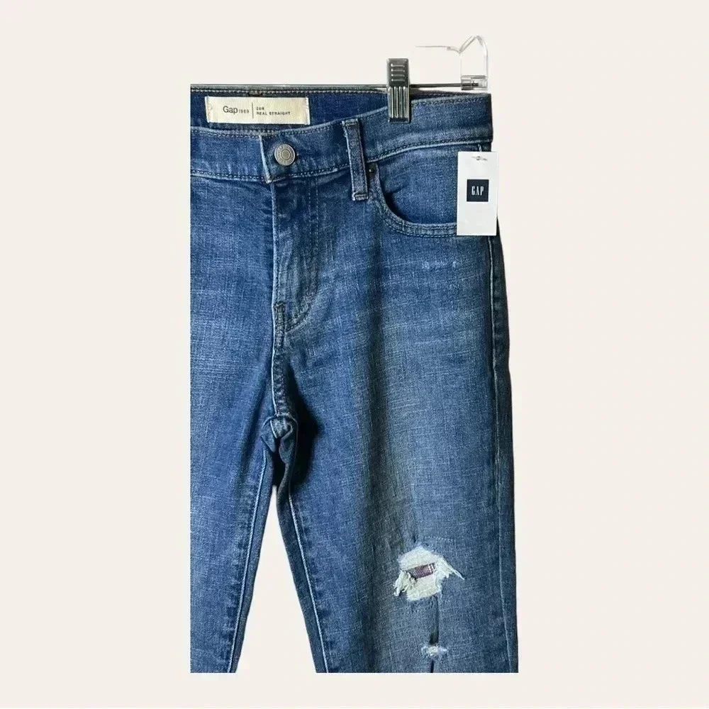 0826. GAP DENIM JEANS 26‎ REGULAR REAL STRAIGHT DISTRESSED WITH PLAID PATCHES